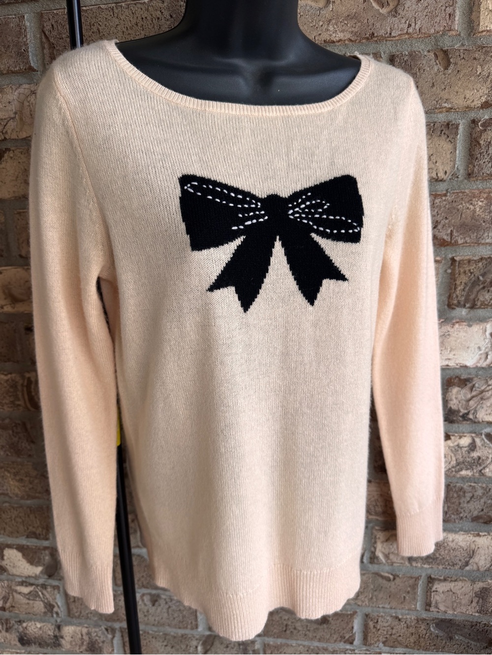 Halogen Wool Cashmere Blend Bow Intarsia Sweater Blush Pink Black Size SP - Picture 3 of 11